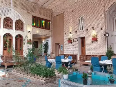 خانه رجبی سمنان