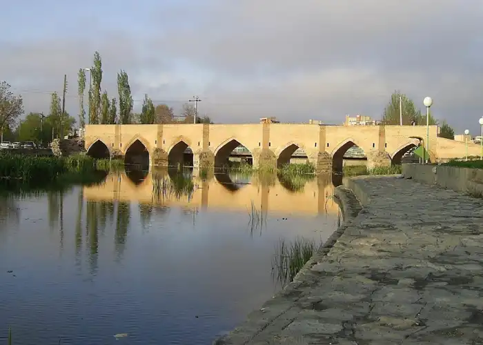 راهنمای جامع سفر به اردبیل راهنمای جامع سفر به اردبیل