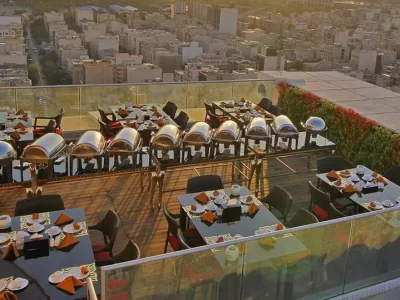 پاتوق شب زنده داران تهران(رستوران های شبانه روزی)