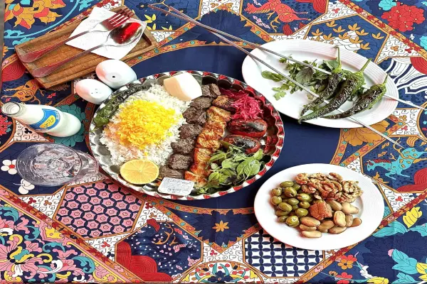 کافه کباب رشت،معرفی کامل به همراه آدرس،شماره تماس