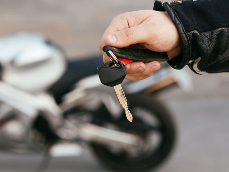 شرایط اجاره موتور در کیش