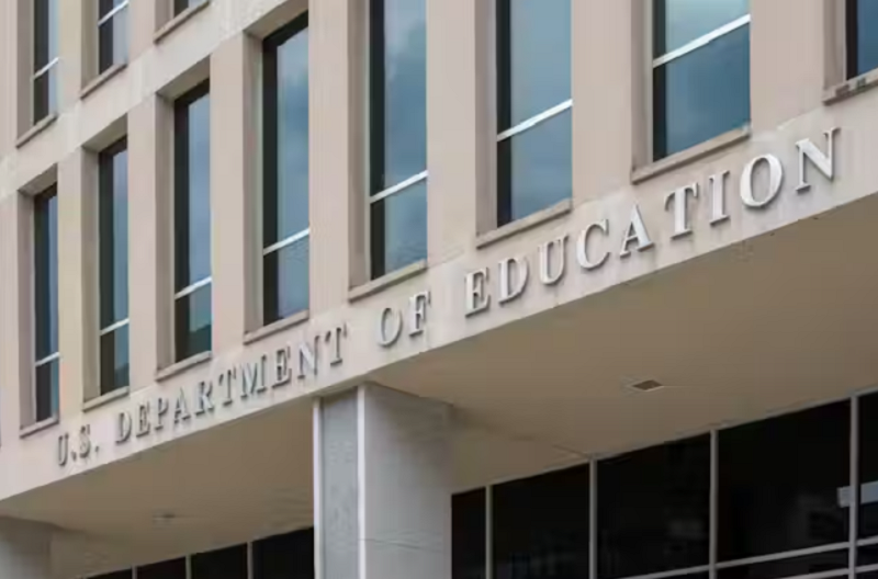 دیدگاههای موافق و مخالف انحلال وزارت آموزش و پرورش