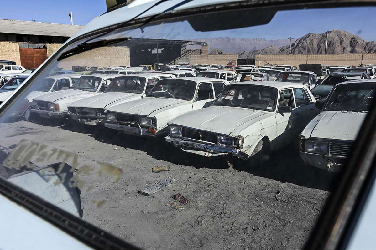 صاحبان خودروهای فرسوده با این خبر به صف می شوند / اسقاط خودرو روی دور افتاد؟ صاحبان خودروهای فرسوده با این خبر به صف می شوند / اسقاط خودرو روی دور افتاد؟_680cce591d1ab.jpeg