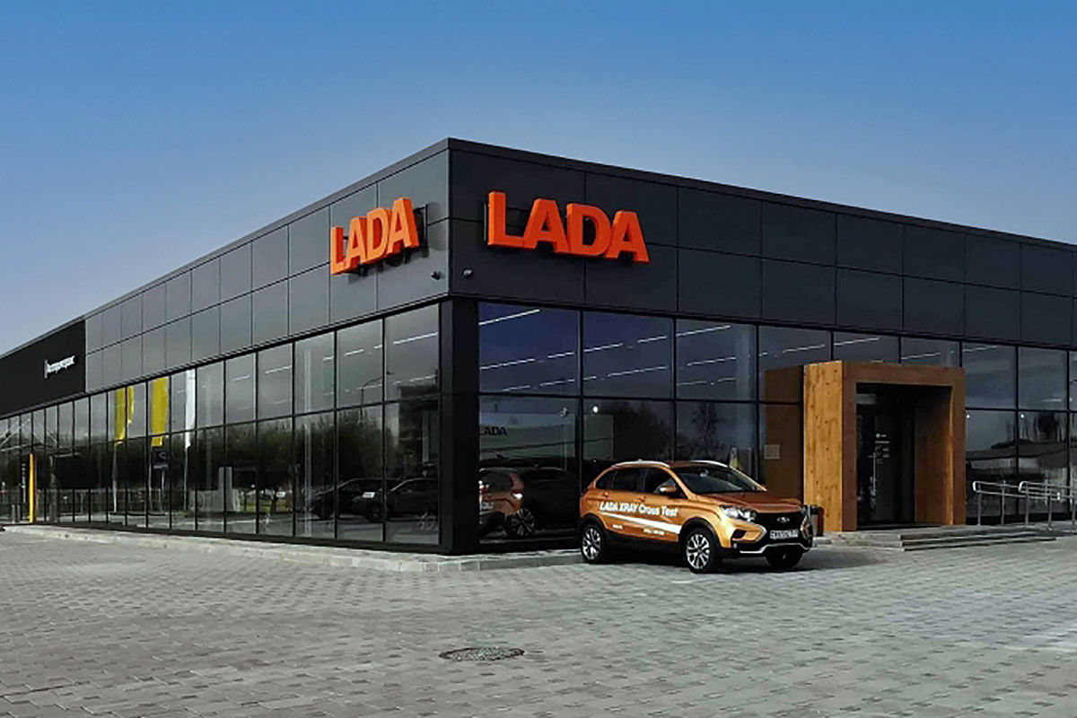 ورود خودروساز روسی «لادا» به ایران/ واکنشها چیست؟ ورود خودروساز روسی «لادا» به ایران/ واکنشها چیست؟_6817aed3447a1.jpeg