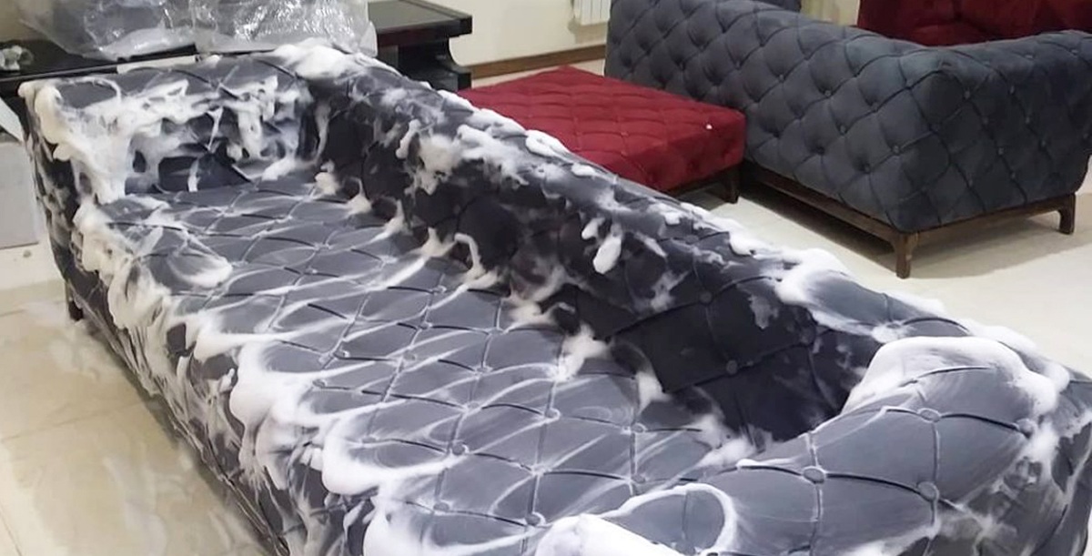 مزایای شستشوی مبل در منزل