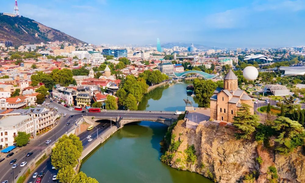 حمام های گوگردی تفلیس و چشمه های آب گرم طبیعی گرجستان