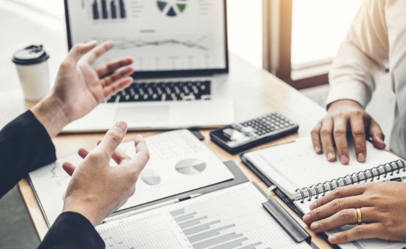 نقش نرم‌افزار حسابداری آنلاین و تحت‌وب