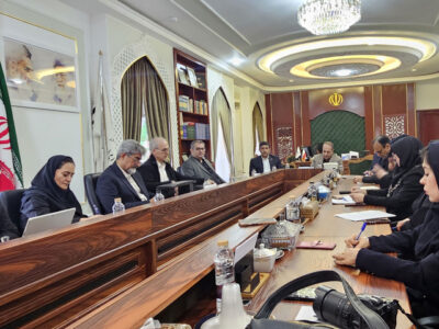 برگزاری جلسه هم‌افزایی میان استاندار اصفهان و دبیر کل کمیسیون ملی یونسکو در ایران