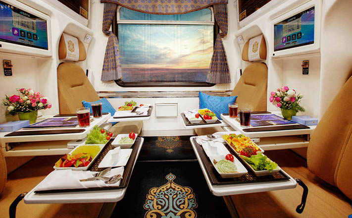 معرفی و بررسی خدمات قطارهای فدک برای مسافران ایرانی امکانات و خدمات داخل واگنهای فدک