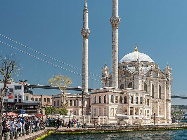 راهنمای سفر به استانبول بدون هزینه های سنگین