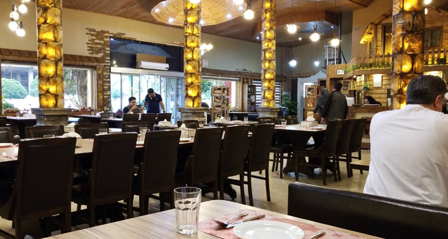 بهترین رستوران های متل قو lastsecond.ir-motel-qu-best-restaurants-farzin2.jpg