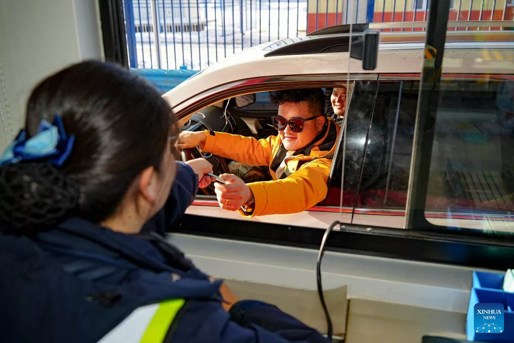 افتتاح طولانی‌ترین تونل بزرگراهی جهان در چین