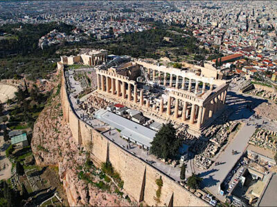 یونان در آستانه جهش بزرگ گردشگری/ پروازهای جدید و رکوردشکنی درآمدها در ۲۰۲۵