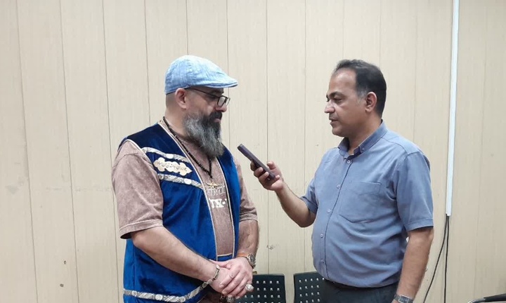 بازآفرینی شاهنامه تلاشی برای زنده‌ماندن زبان مادری است/ عشق به زبان مادری مرا به فردوسی رساند