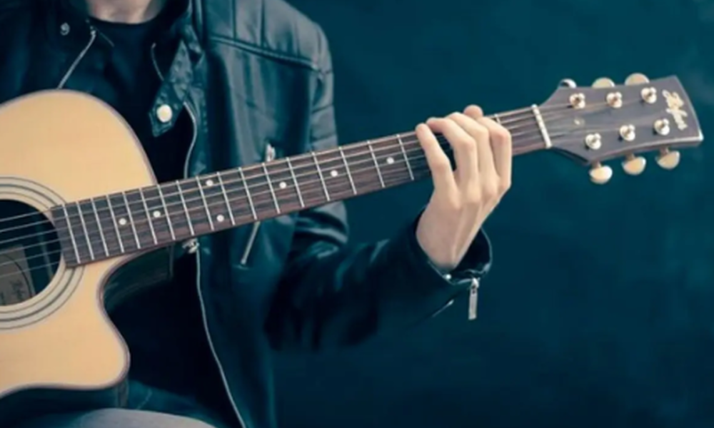 فوری/ خواننده مشهور در ۴۷ سالگی درگذشت+ عکس