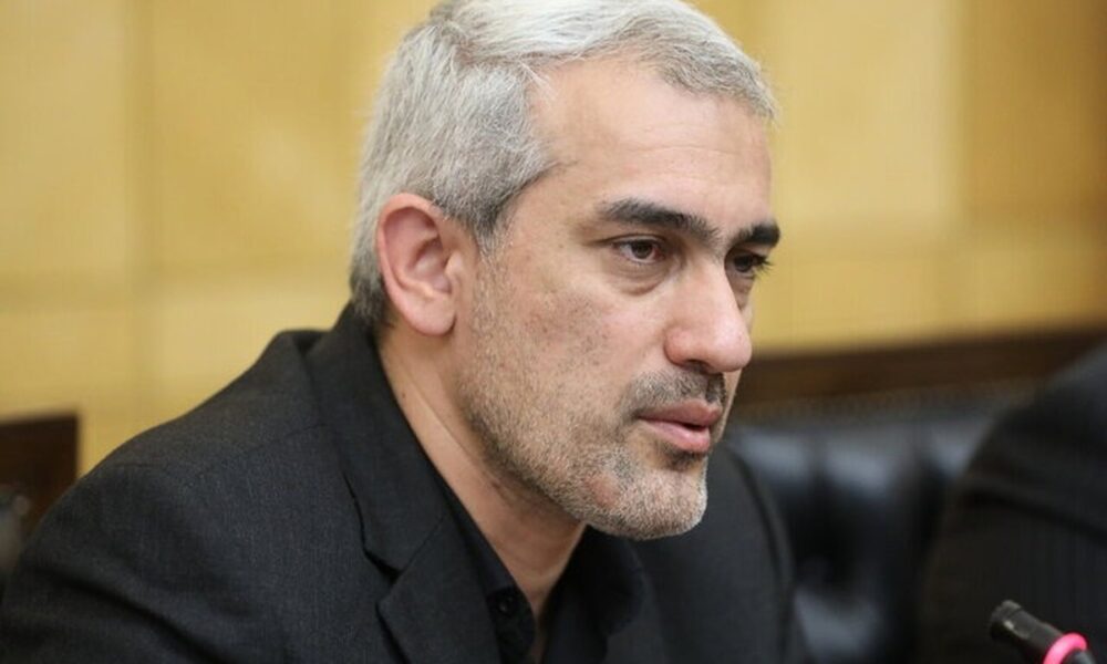 وزیر اقتصاد: مدیریت مرزها به گمرک واگذار شد