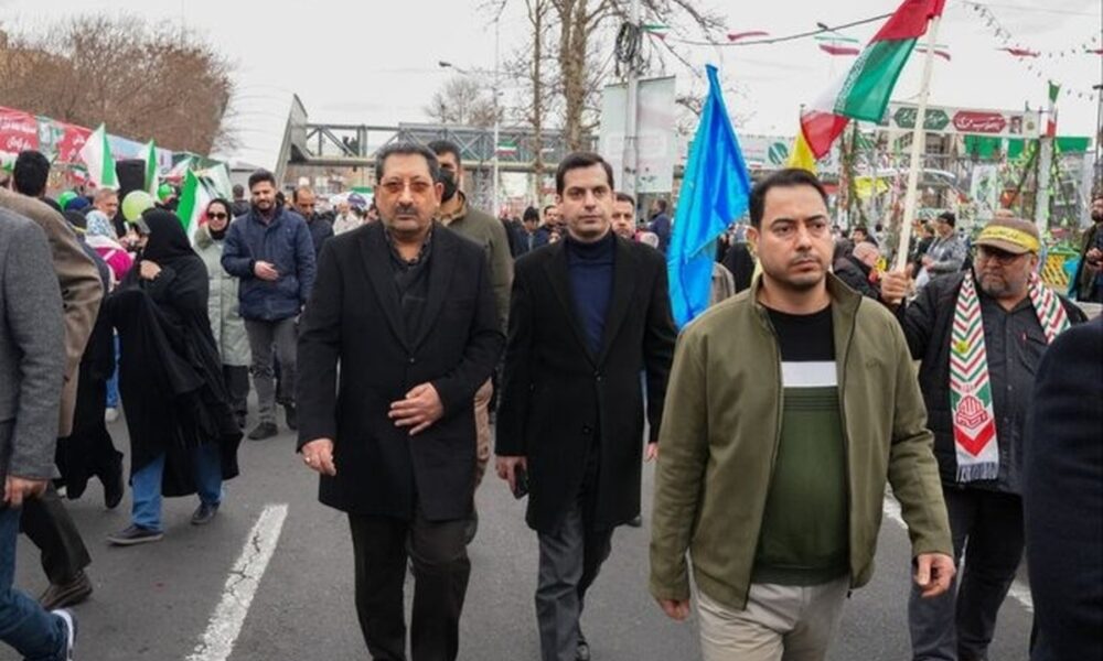 وزیر صمت: استقلال کشور در تولید داخلی است