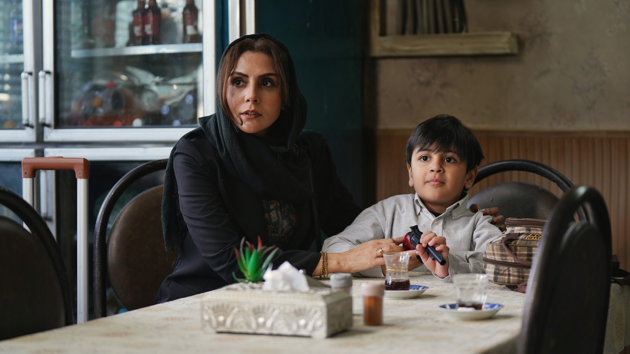 «کافه سلطان»؛ جایی که بحران، روابط انسانی را عیان می‌کند