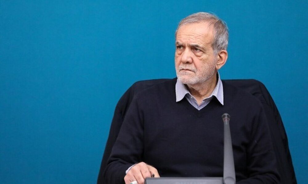 استایل پزشکیان در بیمارستان سوژه شد+ عکس