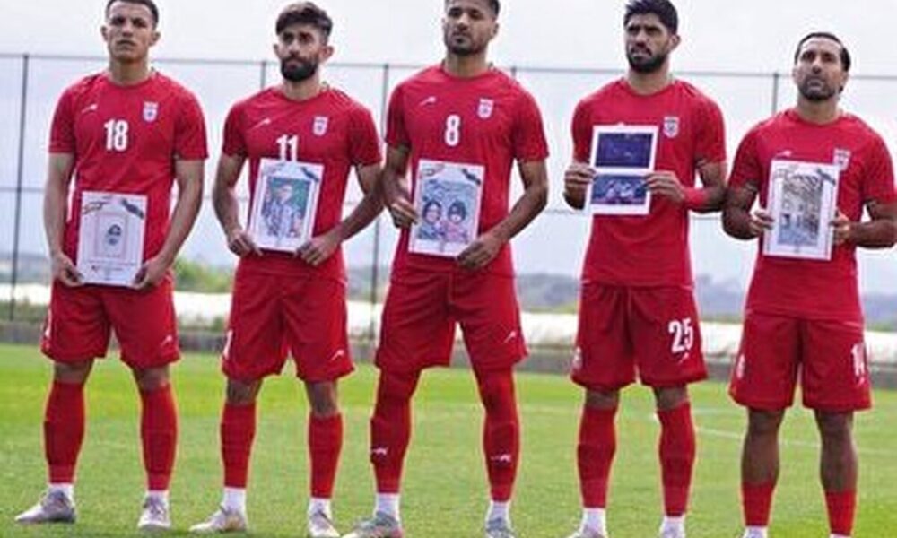 اشک‌های دروازه بان تیم ملی قبل از بازی با کاستاریکا+ عکس