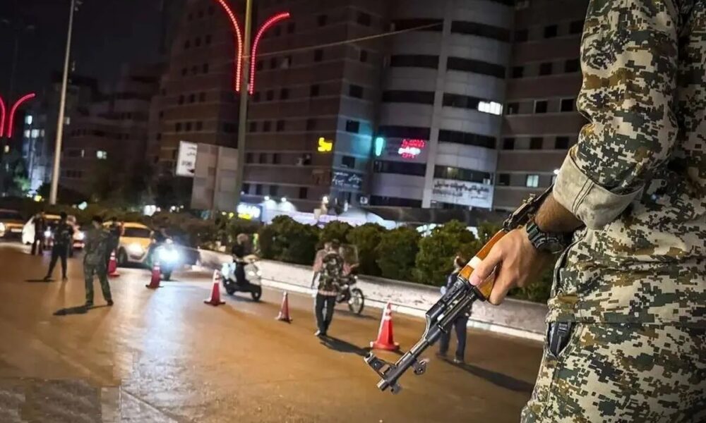 تغییر آرایش در ایست‌های بازرسی / مراجعات مردم داوطلب افزایش یافت