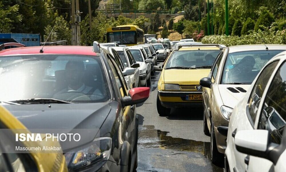 جاده چالوس یکطرفه شد / بارش باران و برف در ۱۱ محور مواصلاتی