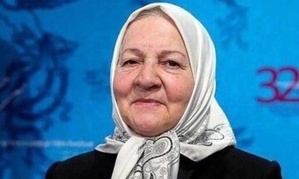 خانم بازیگر از بیمارستان مرخص شد