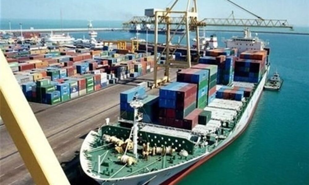 سازمان بنادر برای تامین امنیت غذایی کشور شبانه‌روزی در حال خدمت‌رسانی است