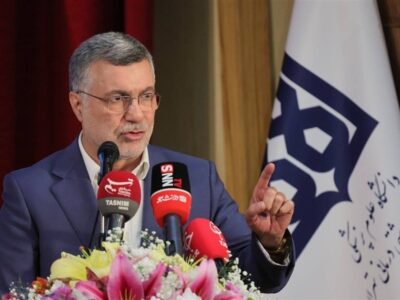 وزیر بهداشت: اعضای نظام سلامت در شرایط جنگی کنونی بدون وقفه پای کار هستند
