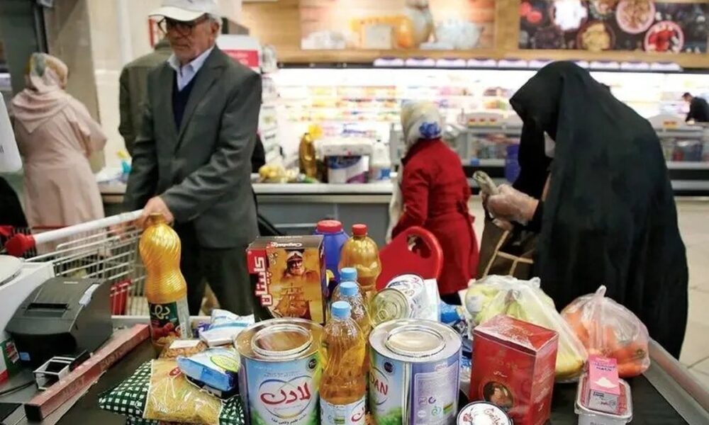 وضعیت کالاهای اساسی در گمرک تشریح شد / نگرنی بابت کمبود کالا وجود دارد؟