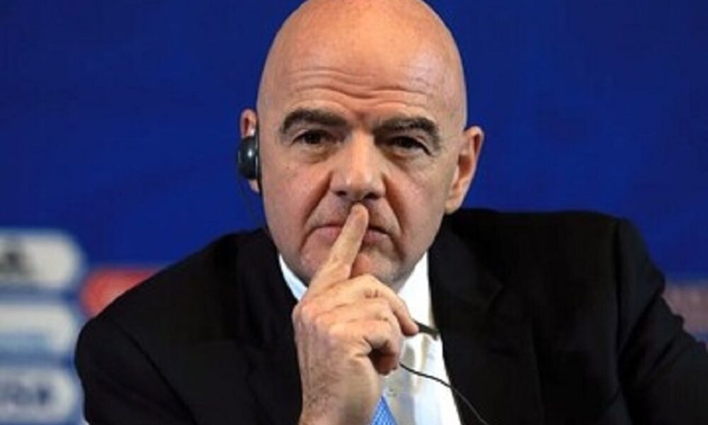 پست قابل توجه رئیس فیفا پس از دیدار با تیم ملی فوتبال+ عکس