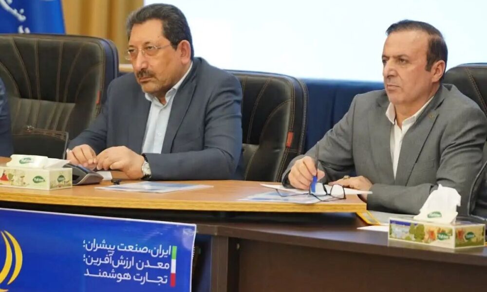 کاهش زمان تخصیص ارز به صنایع / صف طولانی ارز کوتاه می‌شود