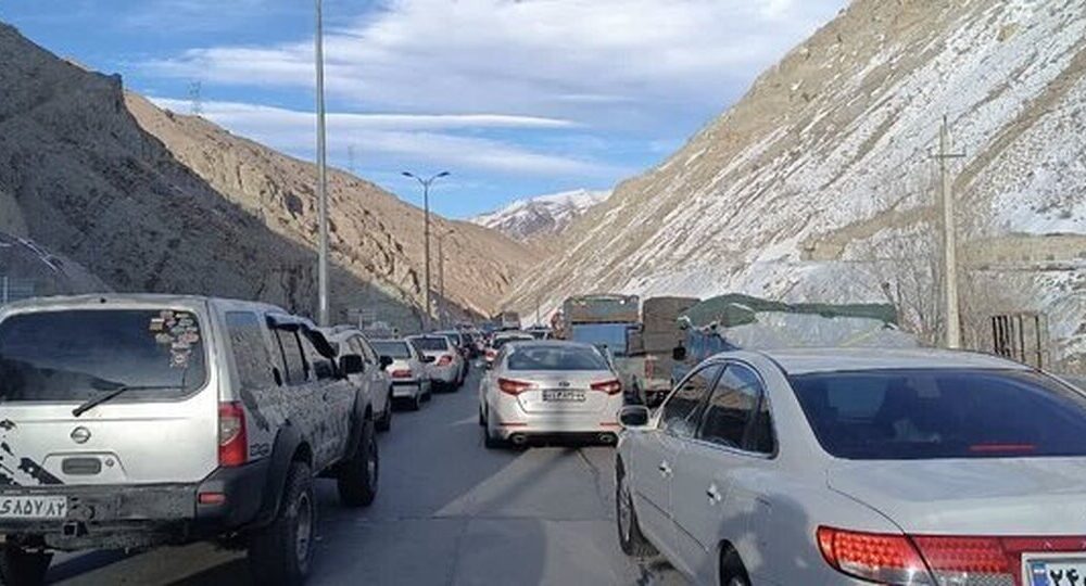 آخرین وضعیت ترافیکی در پایان تعطیلات/ ترافیک سنگین در محور‌های منتهی به تهران