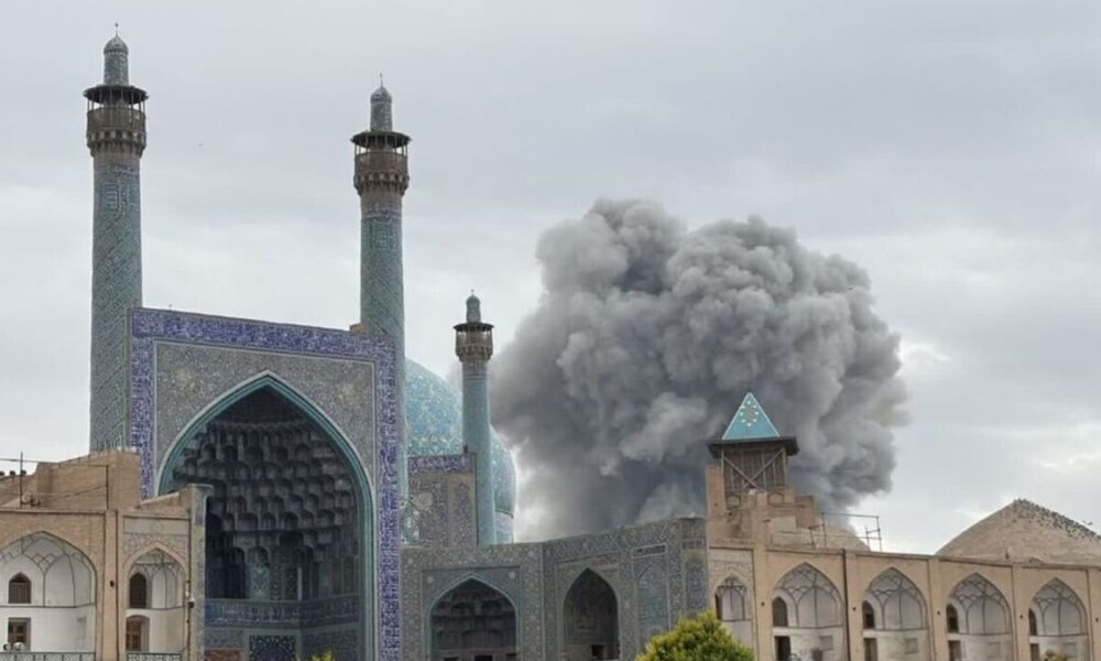 آمار هولناک آثار تاریخی آسیب دیده در جنگ تنها در اصفهان/ میراث فرهنگی اعلام کرد