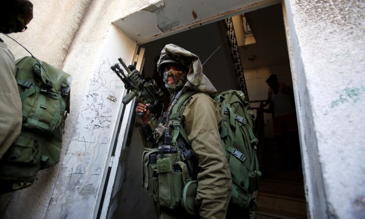 اقدام تروریستی نظامیان صهیونیست و منفجر کردن منازل شهروندان لبنانی