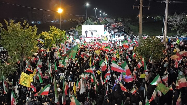 تا صبح پیروزی بخوان، الله اکبر