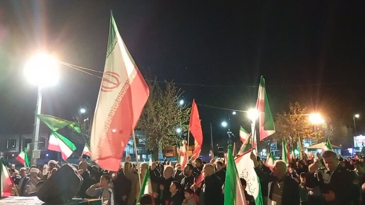 تجدید بیعت مردم فراهان با رهبر معظم انقلاب در پنجاه و ششمین شب حماسه