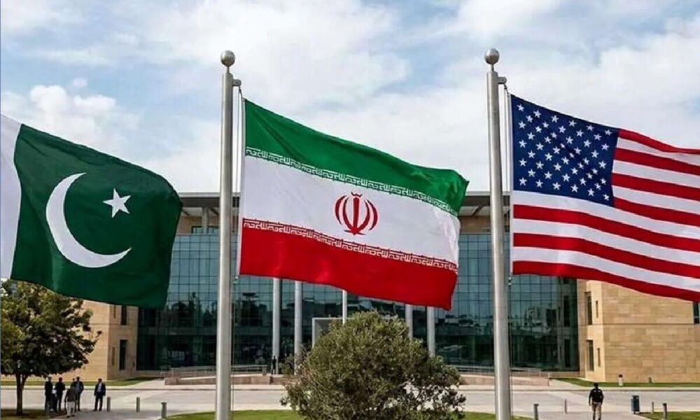 تحرکات جنجالی در اسلام آباد / وزیر کشور پاکستان با سفرای ایران و آمریکا دیدار کرد