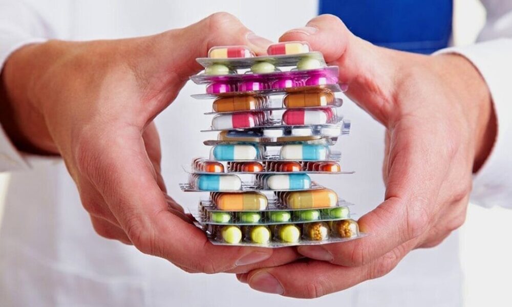 تمهیدات بیمه سلامت در شرایط جنگی / تاییدیه دارو‌های خاص حذف شد