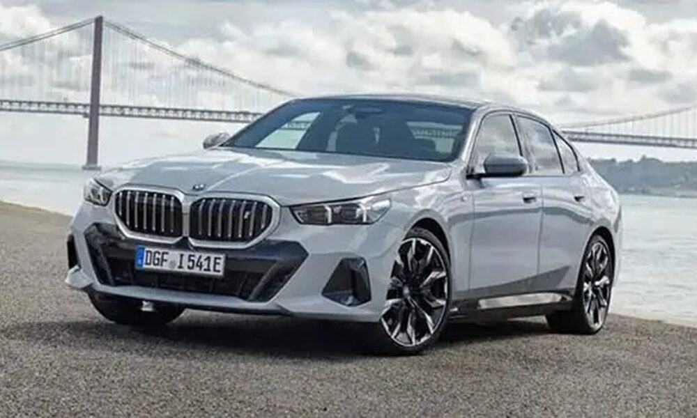 خودروهای برقی سنگین‌تر از مدل‌های بنزینی هستند / علت چیست؟