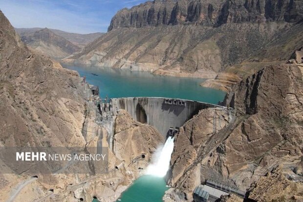 دو برابر شدن تولید برق نیروگاه‌های آبی در فروردین ۱۴۰۵