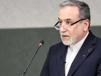 دیدار عراقچی با وزیر خارجه عمان در مسقط + عکس