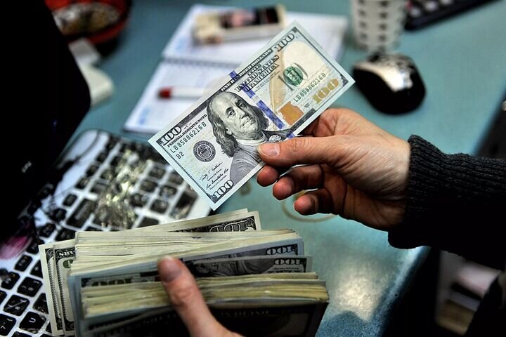 محکومیت دو متخلف ارزی به پرداخت ۱۴۶ میلیارد ریال جریمه