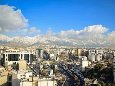 پیش بینی هوای تهران در هفته آینده / افزایش نسبی دما در تهران تا یکشنبه ادامه دارد