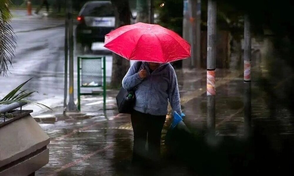 پیش‌بینی وضعیت آب‌وهوا طی روز‌های آینده/ بیشترین بارش باران در راه این استان‌ها