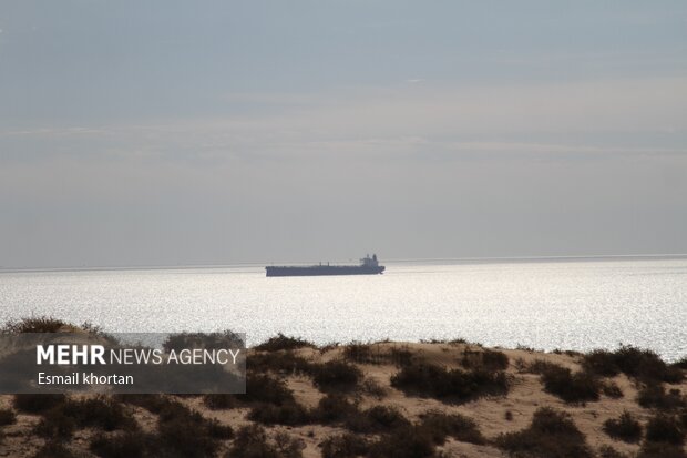 کریدورهای شمالی و زمینی، برگ برنده ایران در شرایط محدودیت دریایی