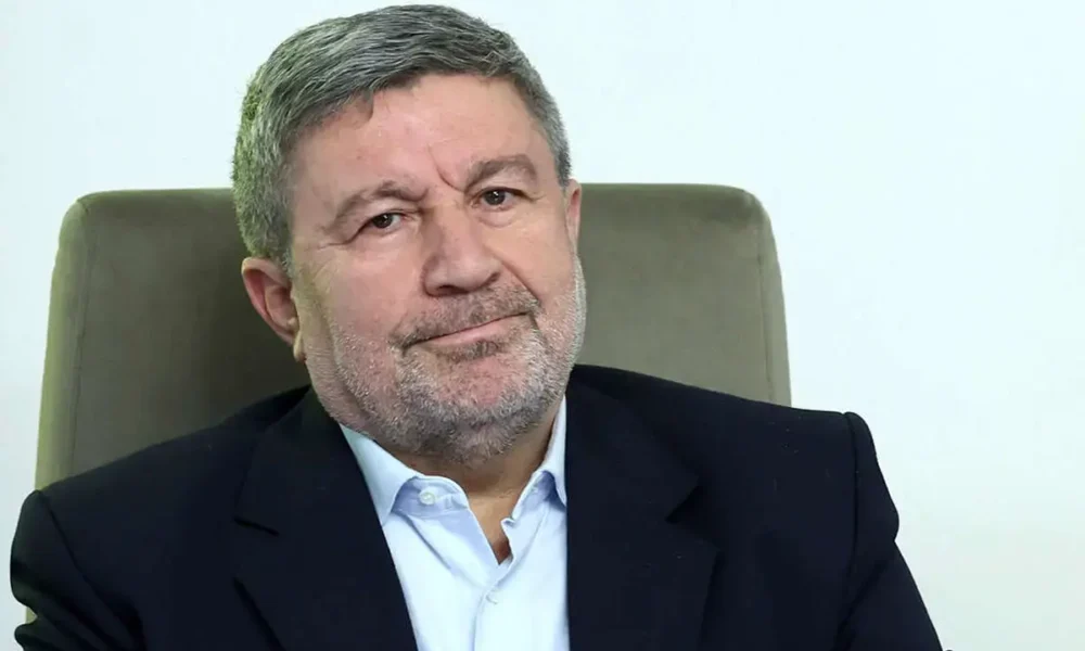 کنایه جالب الیاس حضرتی به ترامپ: خواهیم دید چه می‌شود