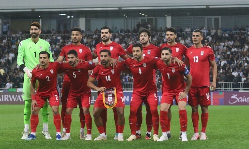 بدرقه تیم ملی فوتبال ایران در میدان انقلاب