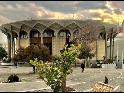 مراسم تکریم و معارفه مدیر کتابخانه تخصصی و اسناد هنرهای نمایشی برگزار شد/ اینجا نسخه‌های حیرت‌انگیزی نگهداری می‌شود