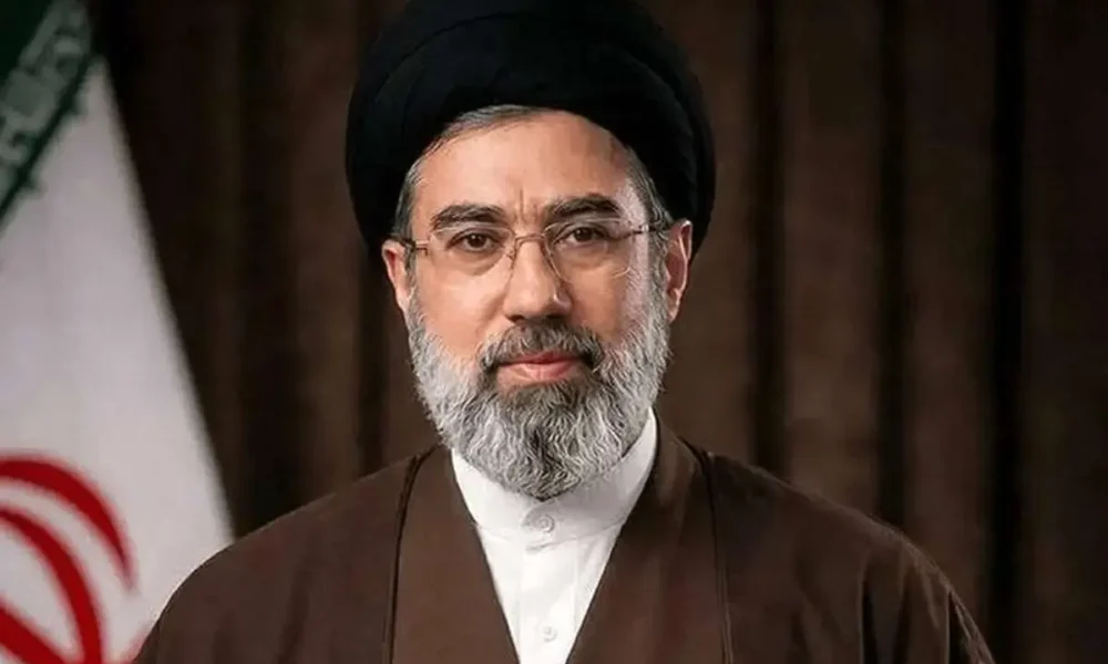 پاسخ رهبر انقلاب اسلامی به نامه جمعی از فعالان مردمی حوزه جمعیت